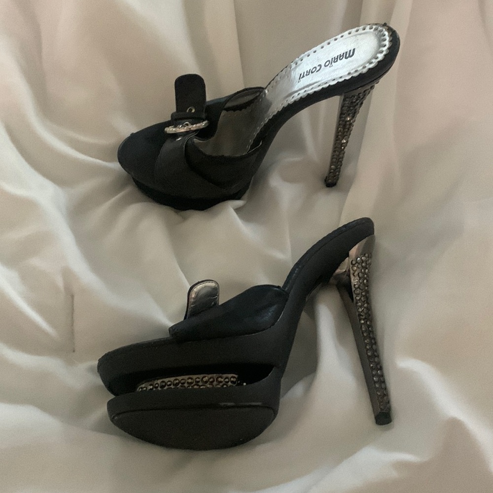 Beautiful Black heels